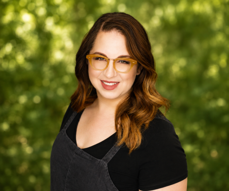 headshot of Miss Emily
